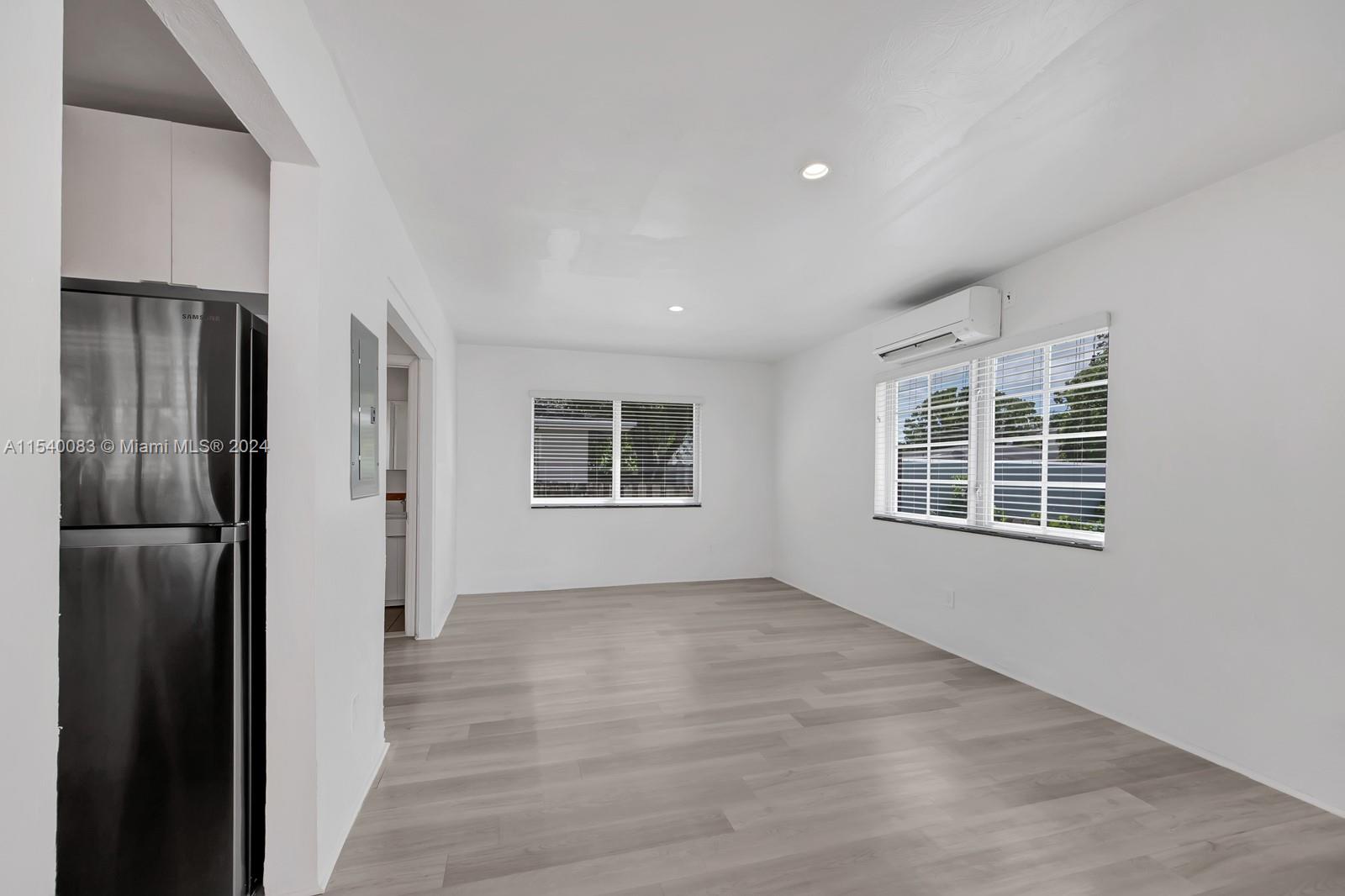 Miami, Florida 33138, ,1 BathroomBathrooms,Residentiallease,For Rent,A11540083