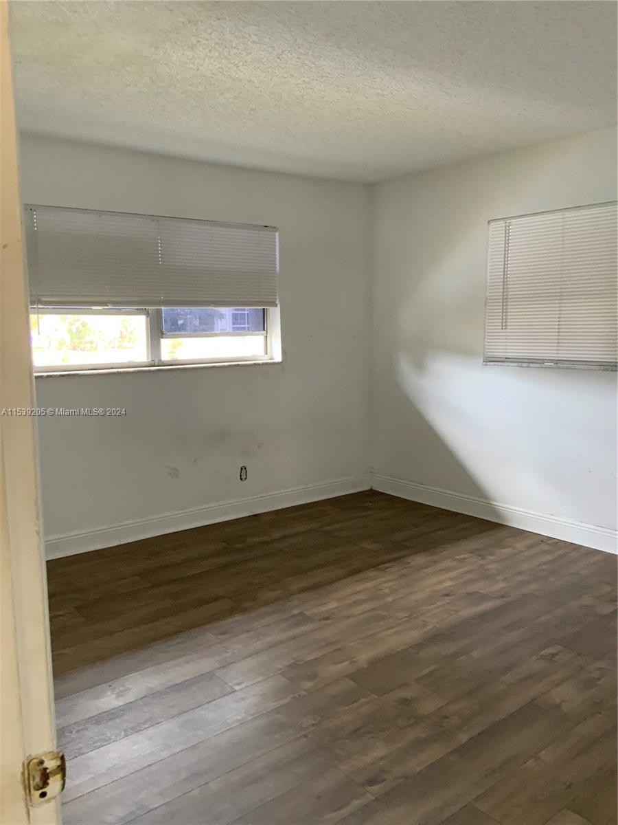 7925 S Colony Cir S 210, Tamarac, Florida 33321, 2 Bedrooms Bedrooms, ,2 BathroomsBathrooms,Residentiallease,For Rent,7925 S Colony Cir S 210,A11539205