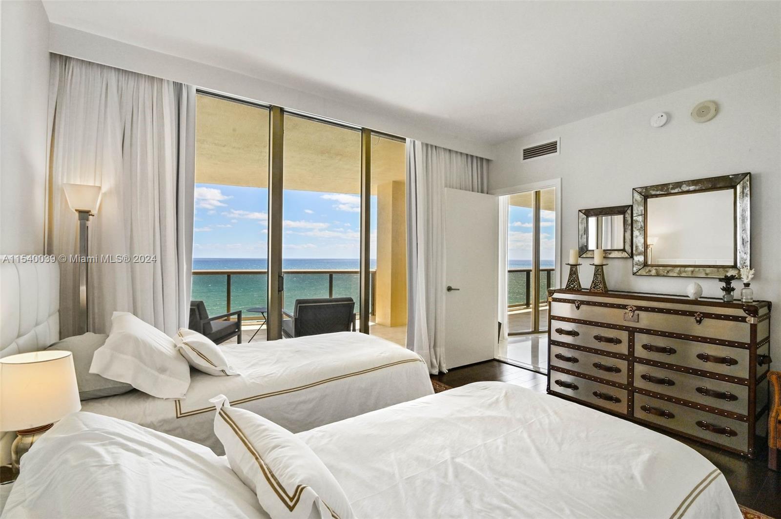 16275 Collins Ave, Sunny Isles Beach, FL, 33160 United States, 3 Bedrooms Bedrooms, ,3 BathroomsBathrooms,Residential,For Sale,Collins Ave,A11540039