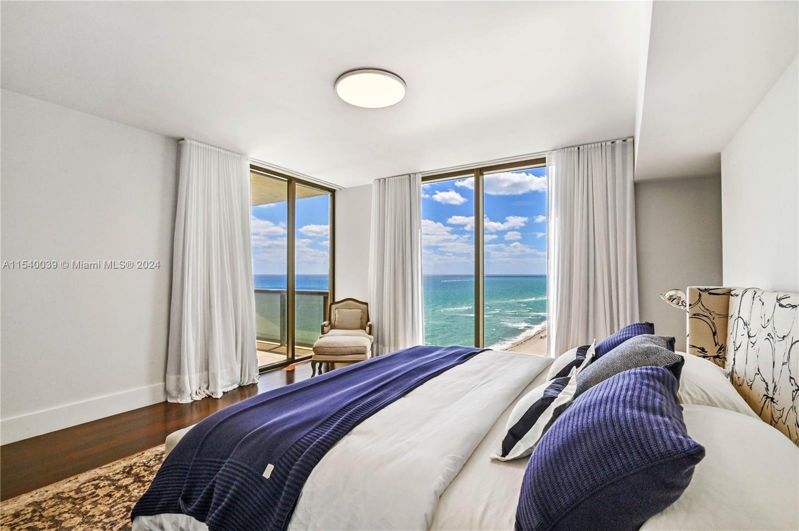 16275 Collins Ave, Sunny Isles Beach, FL, 33160 United States, 3 Bedrooms Bedrooms, ,3 BathroomsBathrooms,Residential,For Sale,Collins Ave,A11540039