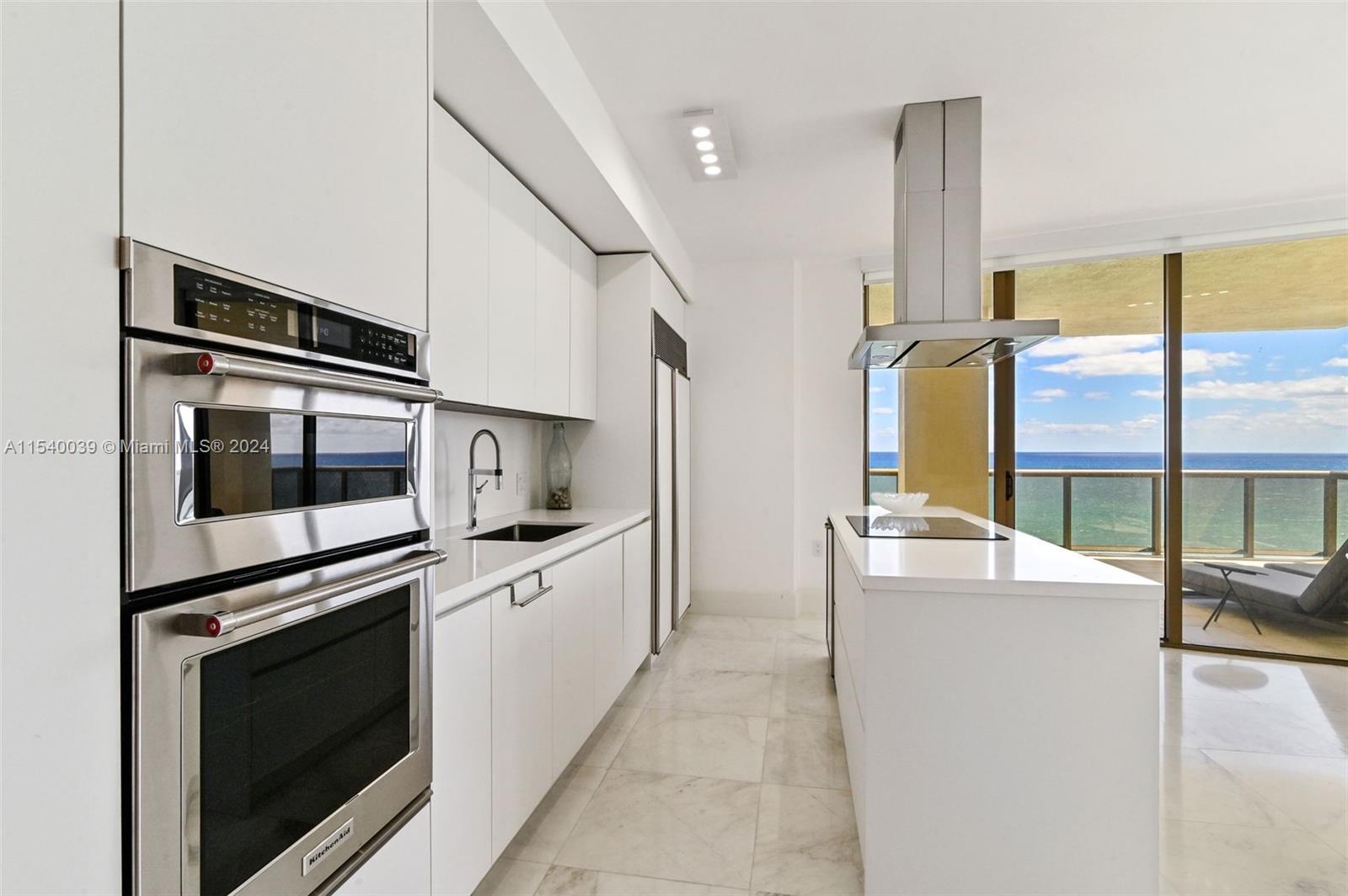 16275 Collins Ave, Sunny Isles Beach, FL, 33160 United States, 3 Bedrooms Bedrooms, ,3 BathroomsBathrooms,Residential,For Sale,Collins Ave,A11540039