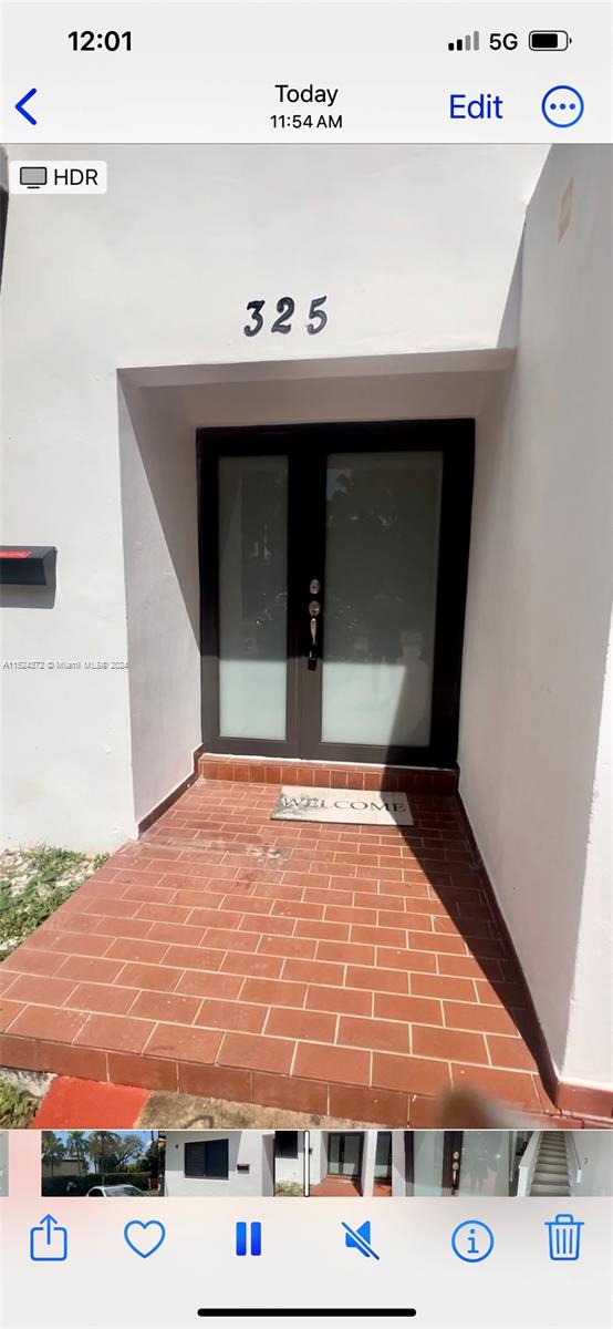 325 MENORES AVE, Coral Gables, Florida 33134, 3 Bedrooms Bedrooms, ,2 BathroomsBathrooms,Residentiallease,For Rent,325 MENORES AVE,A11524372