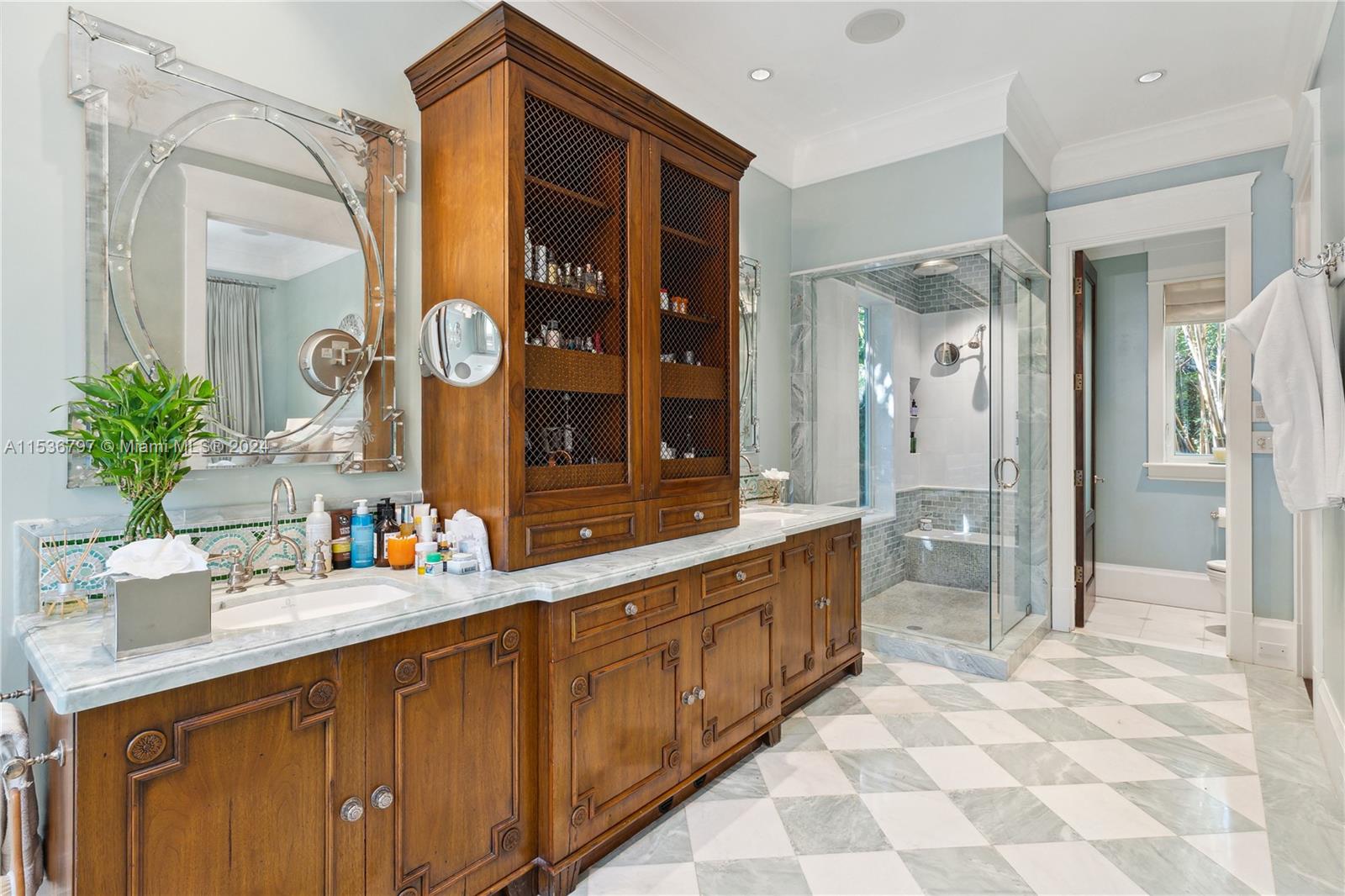 3350 Ah We Wa St, Miami, FL, 33133 United States, 5 Bedrooms Bedrooms, ,4 BathroomsBathrooms,Residential,For Sale,Ah We Wa St,A11536797