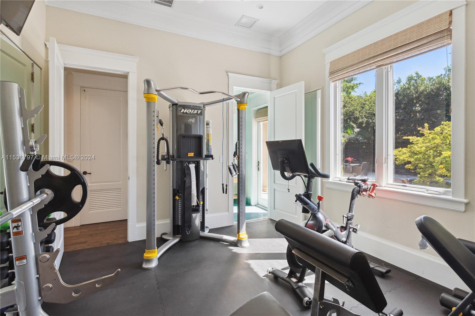 3350 Ah We Wa St, Miami, FL, 33133 United States, 5 Bedrooms Bedrooms, ,4 BathroomsBathrooms,Residential,For Sale,Ah We Wa St,A11536797