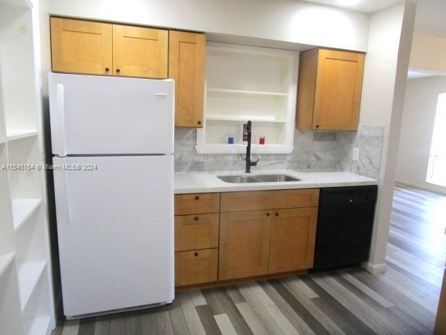 1771 25th Ter, Fort Lauderdale, FL, 33311 United States, 5 Bedrooms Bedrooms, ,2 BathroomsBathrooms,Residential,For Sale,25th Ter,A11540154