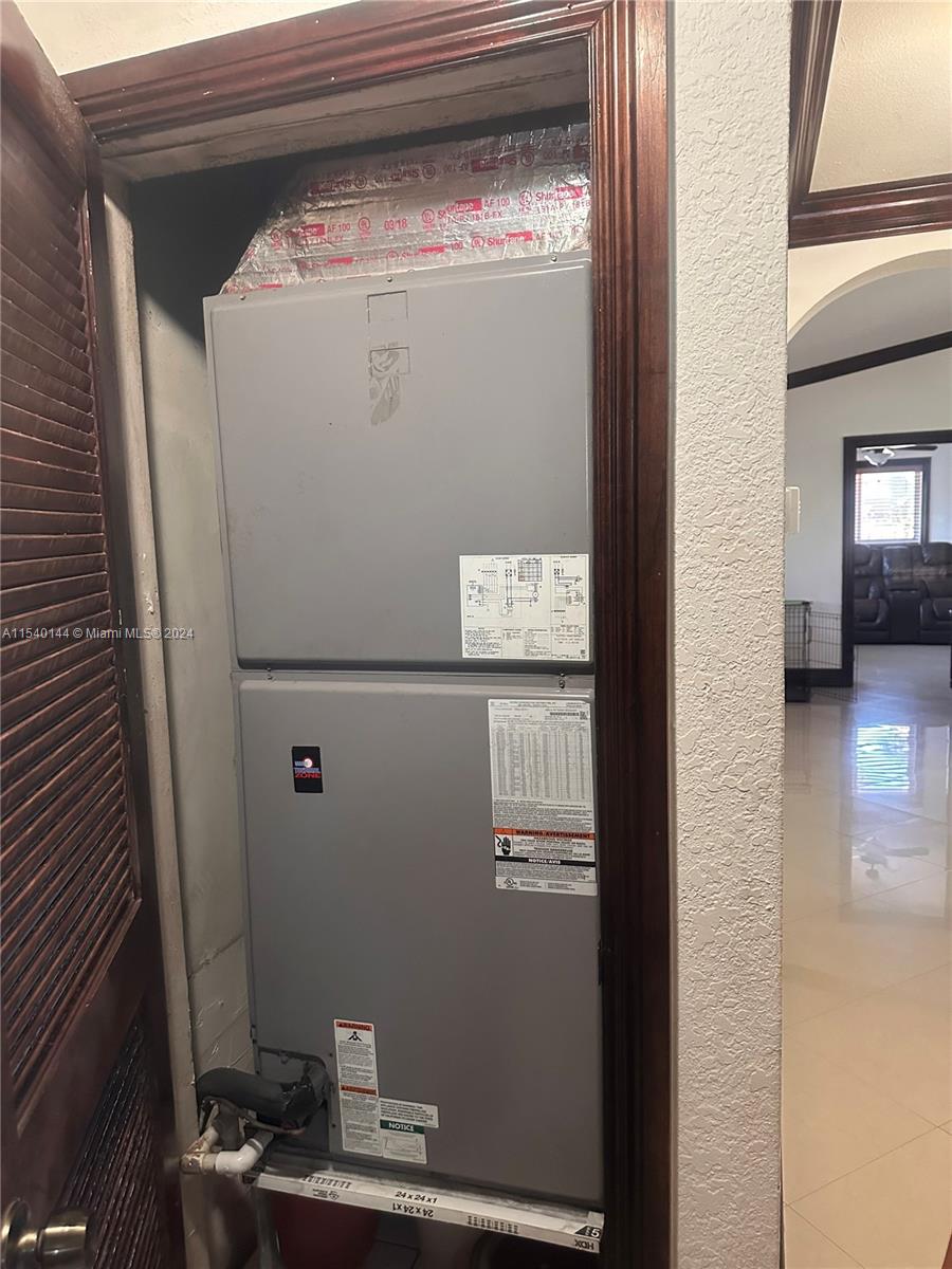 17700 SW 174th St, Miami, Florida 33187, 3 Bedrooms Bedrooms, ,2 BathroomsBathrooms,Residential,For Sale,17700 SW 174th St,A11540144