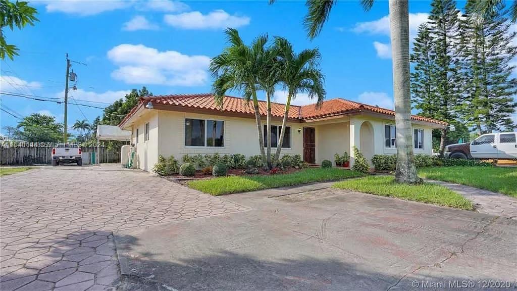 17700 SW 174th St, Miami, Florida 33187, 3 Bedrooms Bedrooms, ,2 BathroomsBathrooms,Residential,For Sale,17700 SW 174th St,A11540144