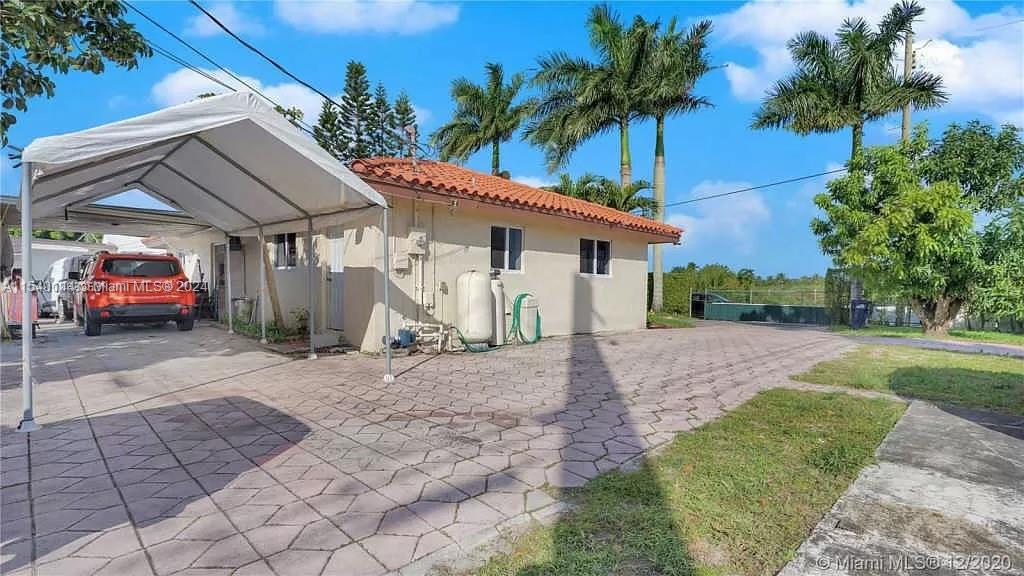 17700 SW 174th St, Miami, Florida 33187, 3 Bedrooms Bedrooms, ,2 BathroomsBathrooms,Residential,For Sale,17700 SW 174th St,A11540144