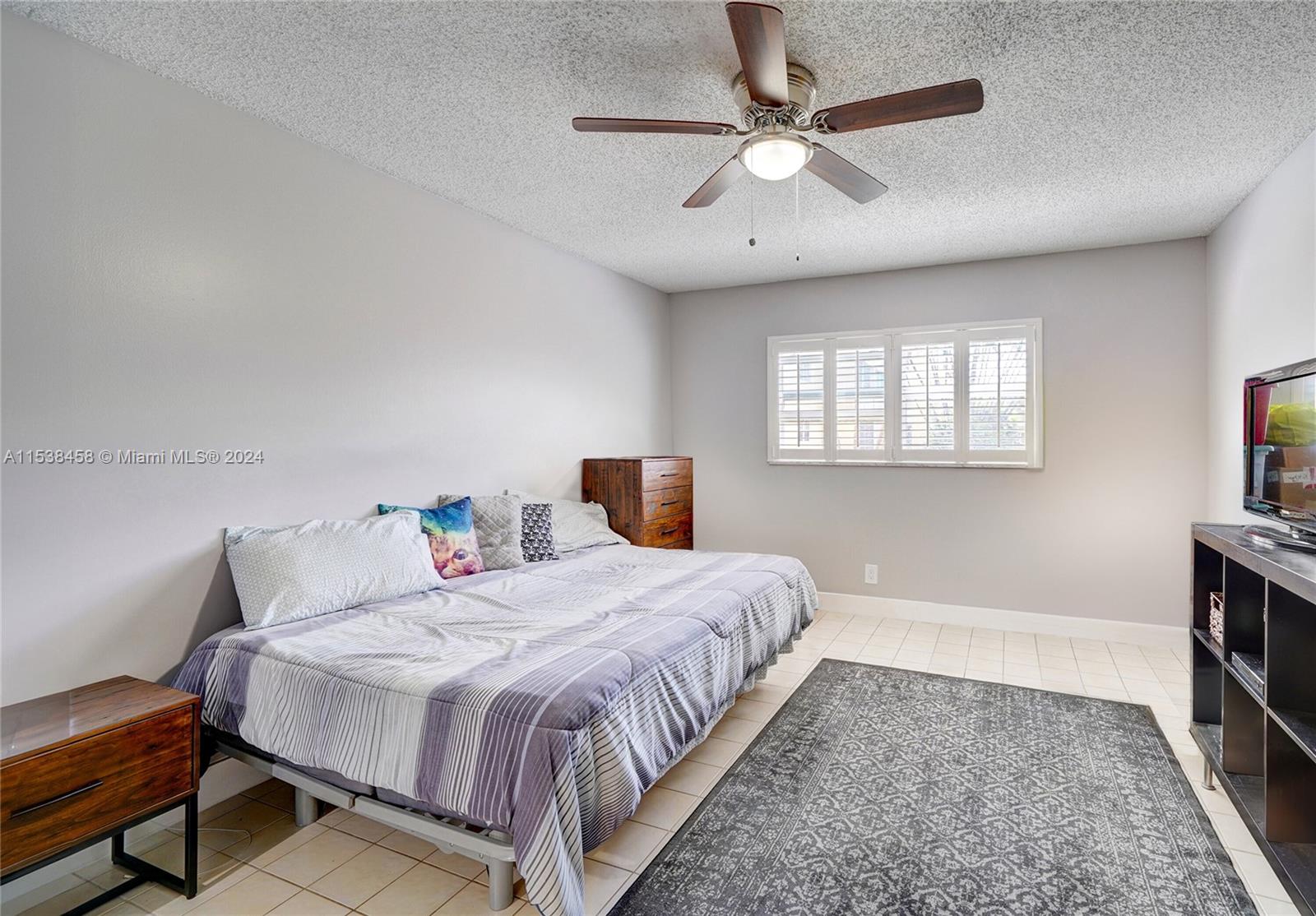 206 SE 10th St 105, Dania Beach, Florida 33004, 1 Bedroom Bedrooms, ,1 BathroomBathrooms,Residential,For Sale,206 SE 10th St 105,A11538458