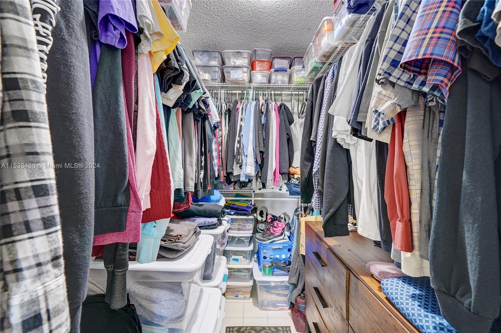 206 SE 10th St 105, Dania Beach, Florida 33004, 1 Bedroom Bedrooms, ,1 BathroomBathrooms,Residential,For Sale,206 SE 10th St 105,A11538458