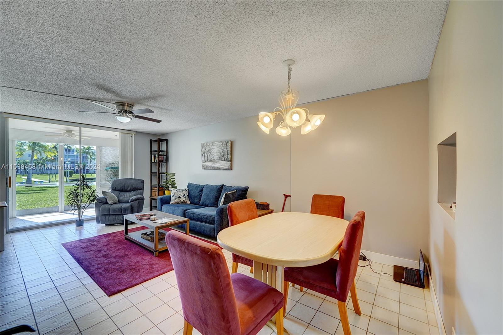 206 SE 10th St 105, Dania Beach, Florida 33004, 1 Bedroom Bedrooms, ,1 BathroomBathrooms,Residential,For Sale,206 SE 10th St 105,A11538458