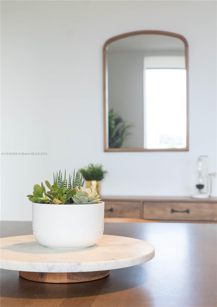 18800 NE 29th Ave 614, Aventura, Florida 33180, 3 Bedrooms Bedrooms, ,2 BathroomsBathrooms,Residential,For Sale,18800 NE 29th Ave 614,A11540368