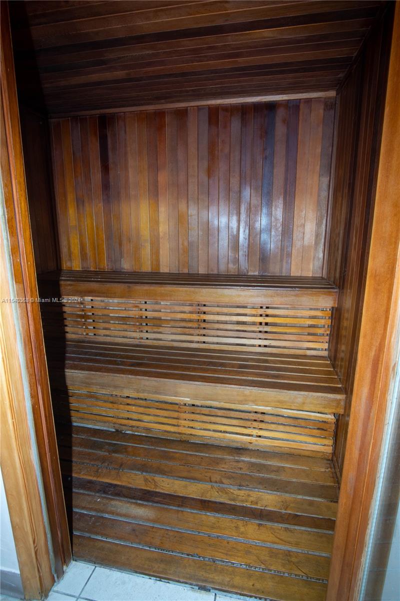 18800 NE 29th Ave 614, Aventura, Florida 33180, 3 Bedrooms Bedrooms, ,2 BathroomsBathrooms,Residential,For Sale,18800 NE 29th Ave 614,A11540368