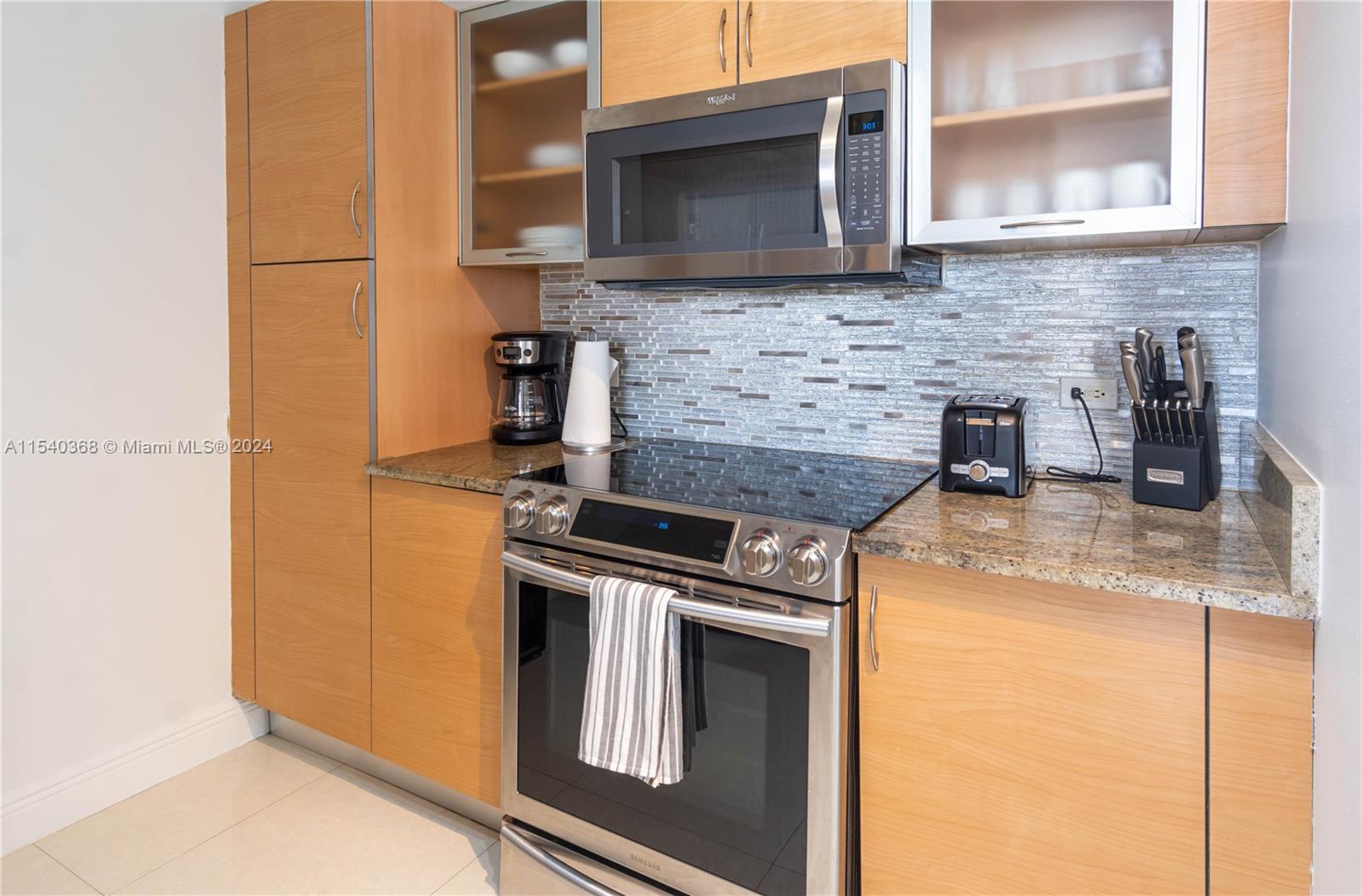 18800 NE 29th Ave 614, Aventura, Florida 33180, 3 Bedrooms Bedrooms, ,2 BathroomsBathrooms,Residential,For Sale,18800 NE 29th Ave 614,A11540368