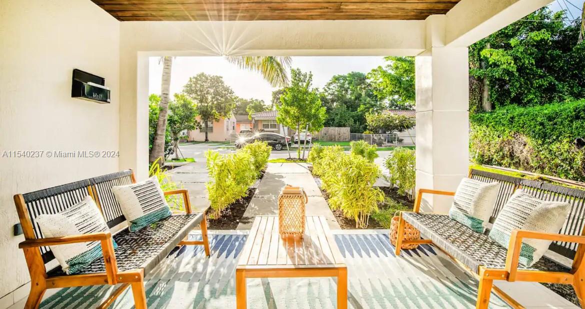 348 SW 30th Ave, Miami, Florida 33135, 5 Bedrooms Bedrooms, ,2 BathroomsBathrooms,Residential,For Sale,348 SW 30th Ave,A11540237