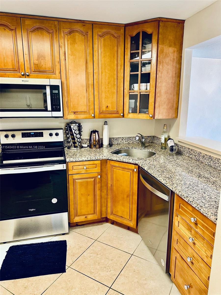 3375 N Country Club Dr 602, Aventura, Florida 33180, 2 Bedrooms Bedrooms, ,2 BathroomsBathrooms,Residential,For Sale,3375 N Country Club Dr 602,A11540403