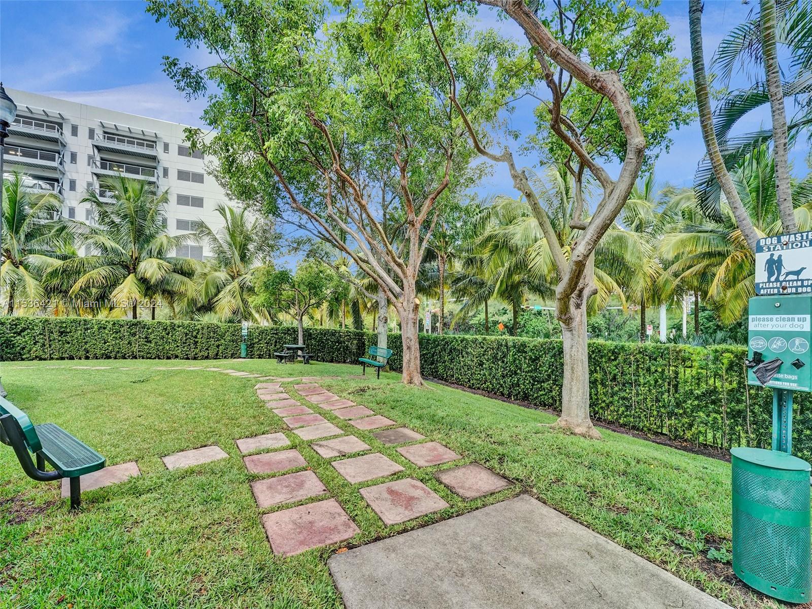 15051 Royal Oaks Ln 1004, North Miami, Florida 33181, 2 Bedrooms Bedrooms, ,2 BathroomsBathrooms,Residential,For Sale,15051 Royal Oaks Ln 1004,A11536421