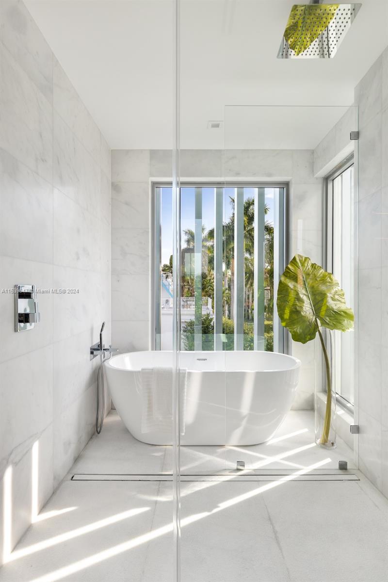 3560 Crystal View Ct, Miami, FL, 33133 United States, 4 Bedrooms Bedrooms, ,4 BathroomsBathrooms,Residential,For Sale,Crystal View Ct,A11539647