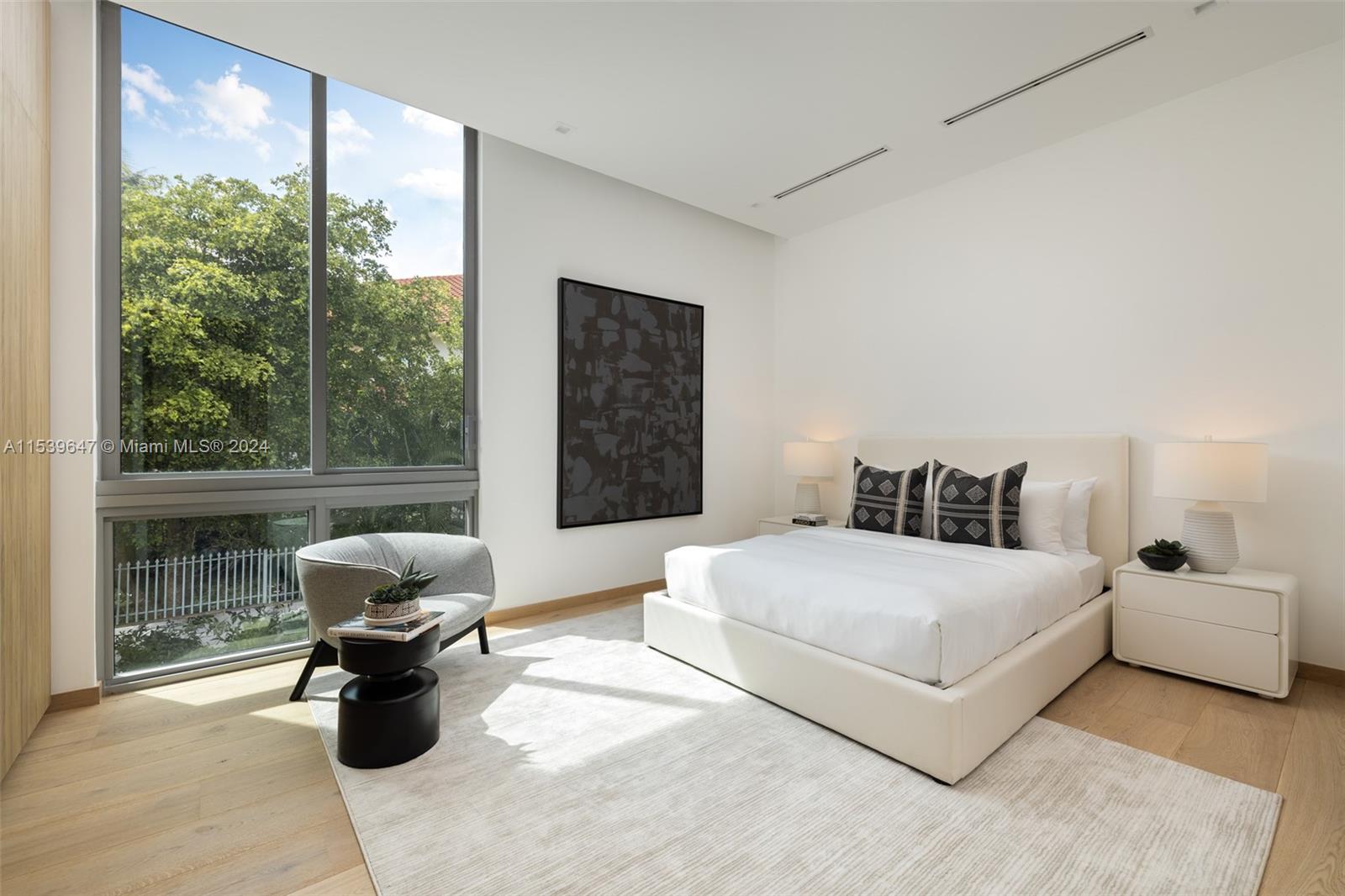 3rd floor bedroom facing West