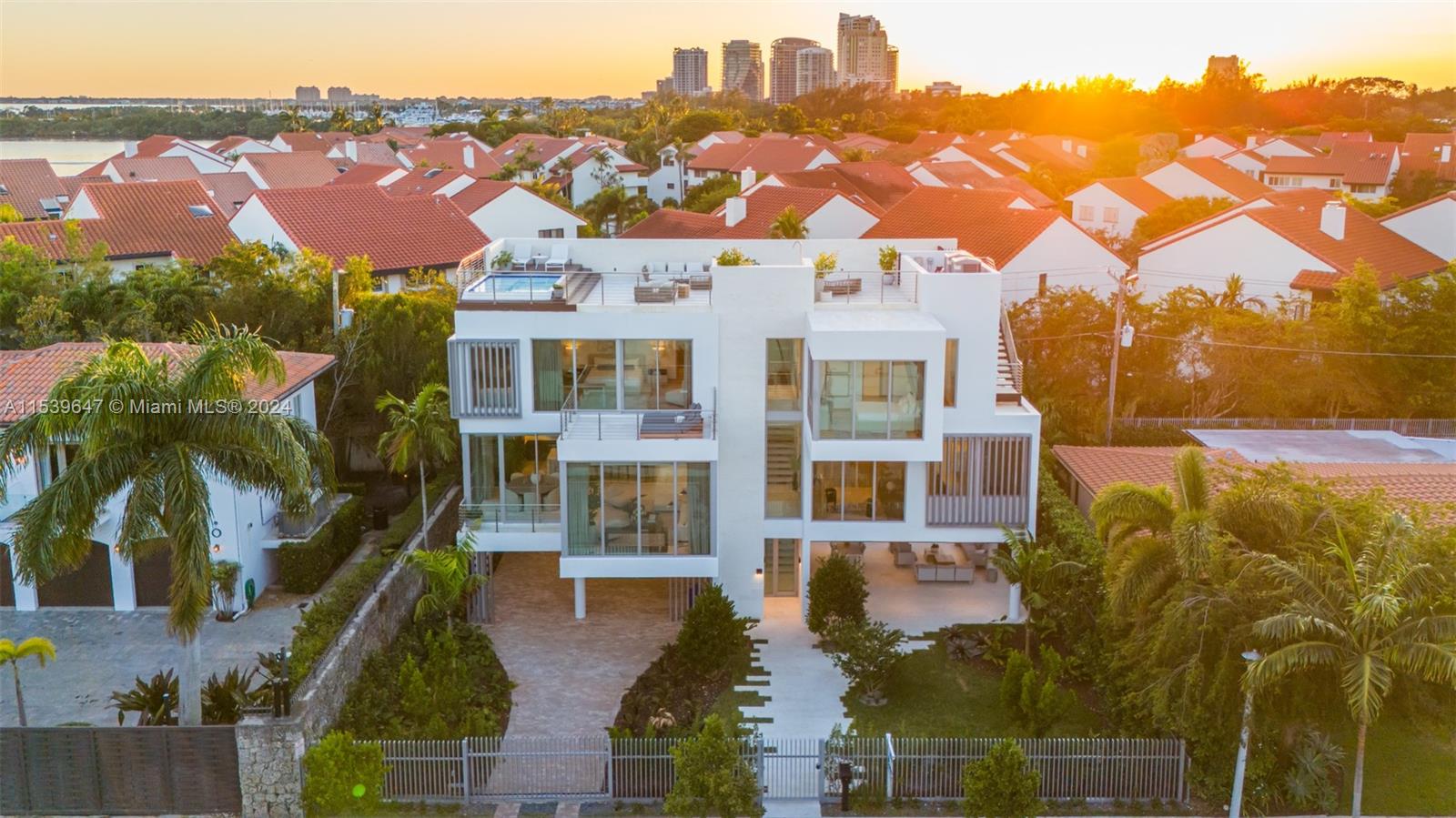 3560 Crystal View Ct, Miami, FL, 33133 United States, 4 Bedrooms Bedrooms, ,4 BathroomsBathrooms,Residential,For Sale,Crystal View Ct,A11539647