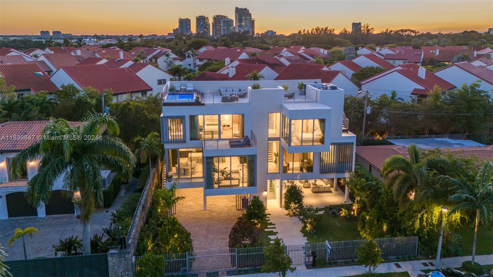 3560 Crystal View Ct, Miami, FL, 33133 United States, 4 Bedrooms Bedrooms, ,4 BathroomsBathrooms,Residential,For Sale,Crystal View Ct,A11539647