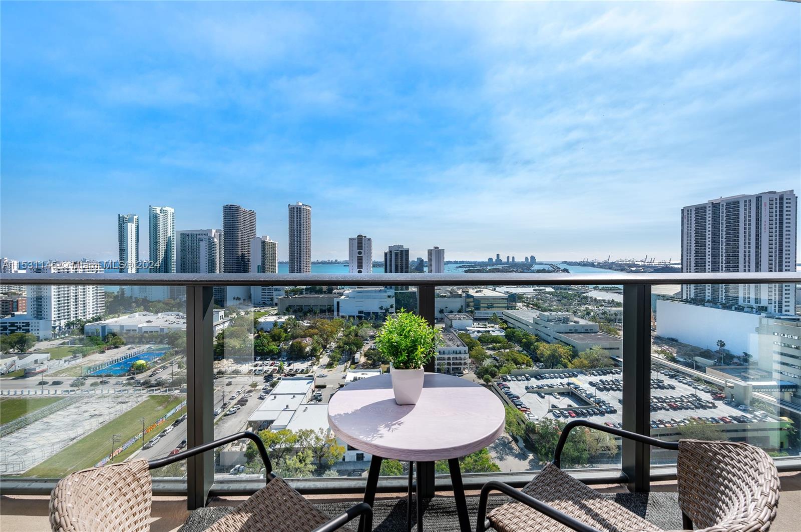 Located in the here of the Arts & Entertainment District of Miami, this HIGH FLOOR TURN KEY FULLY FURNISHED unit boasts spectacular view of Biscayne Bay, Miami Beach, Port of Miami, and the Miami City Skyline.  
Residents enjoy high end amenities such as 24 hours gym w/yoga room, massage room, sauna, racket/volleyball courts, 2 pools, rooftop solarium, children playroom, business center, and social room. 24 hours security/concierge service. Enjoy the Arts & Entertainment District, Convenient access to Miami International Airport, Miami Beach, Brickell, Downtown, Wynwood, & Miami Design District. The MetroMover Station in the neighborhood allows easy access to the airport, shops, museums, restaurants, & entertainment.
Unit available to rent for maximum of 6 months or 3 month minimum.