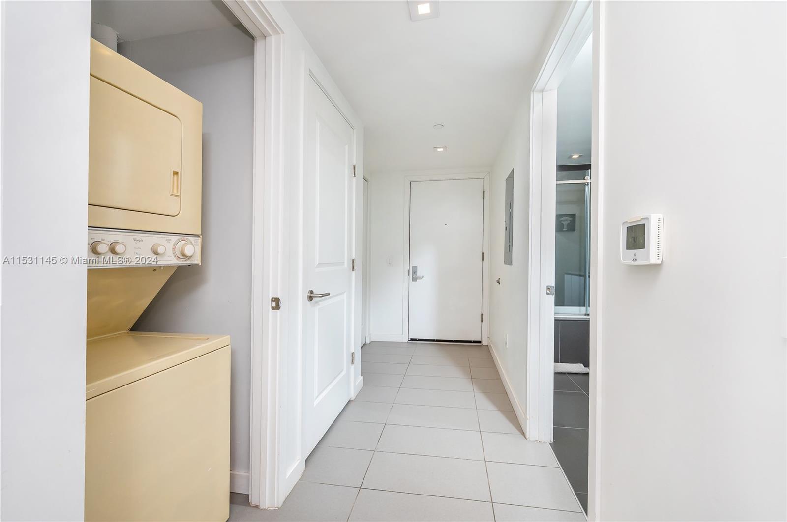 1600 NE 1st Ave 2203, Miami, Florida 33132, ,1 BathroomBathrooms,Residentiallease,For Rent,1600 NE 1st Ave 2203,A11531145