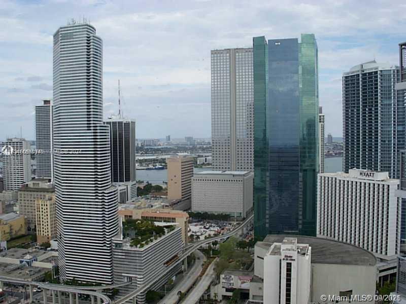 350 S Miami Ave 2507, Miami, Florida 33130, 1 Bedroom Bedrooms, ,1 BathroomBathrooms,Residentiallease,For Rent,350 S Miami Ave 2507,A11534505