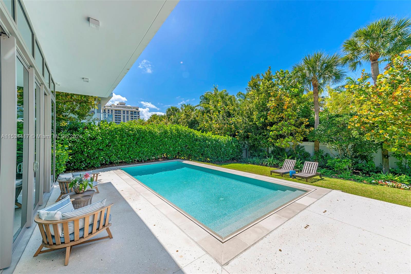 107 REEF LANE, Key Biscayne, Florida 33149, 7 Bedrooms Bedrooms, ,5 BathroomsBathrooms,Residential,For Sale,107 REEF LANE,A11534417