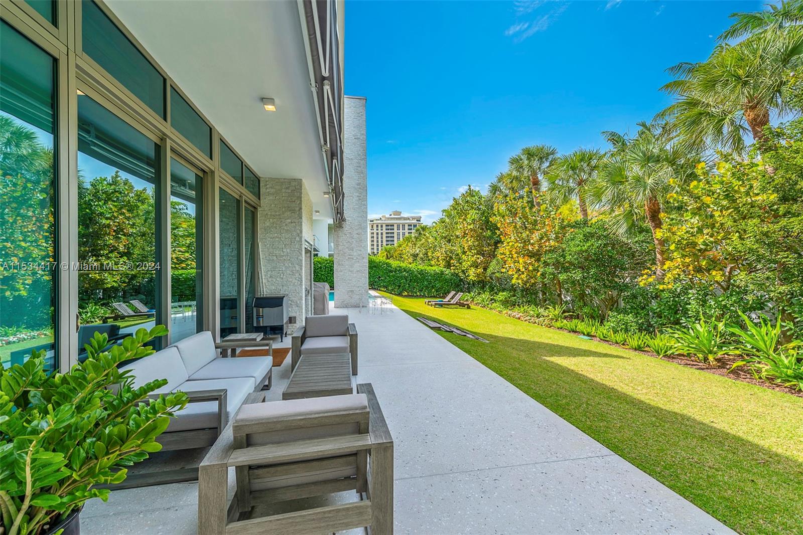 107 REEF LANE, Key Biscayne, FL, 33149 United States, 7 Bedrooms Bedrooms, ,5 BathroomsBathrooms,Residential,For Sale,REEF LANE,A11534417