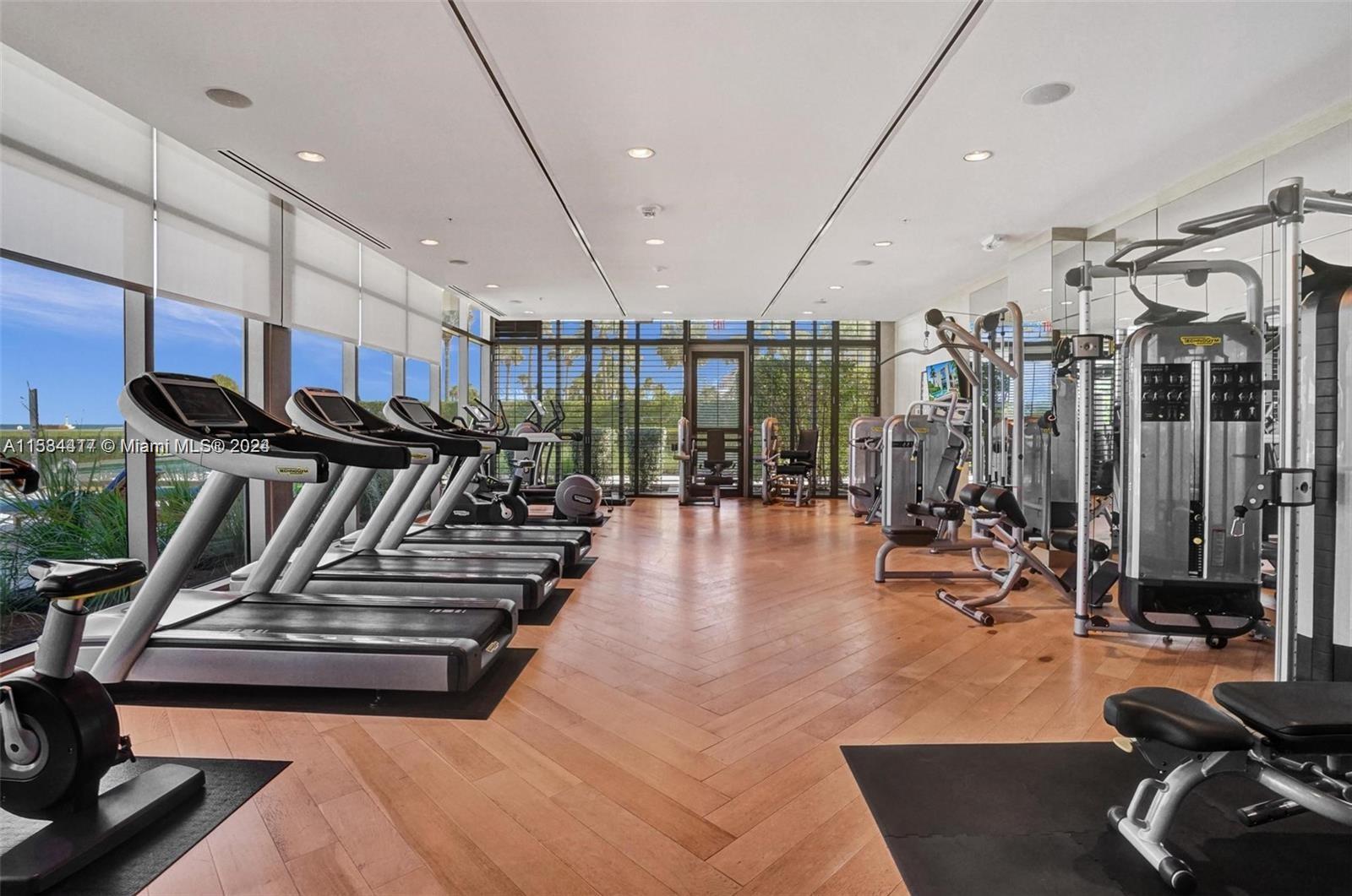 107 REEF LANE, Key Biscayne, FL, 33149 United States, 7 Bedrooms Bedrooms, ,5 BathroomsBathrooms,Residential,For Sale,REEF LANE,A11534417