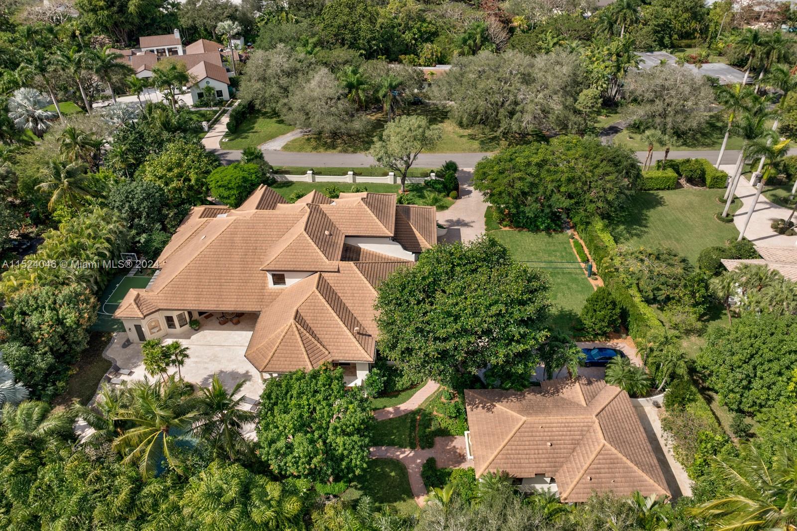 12301 Vista Ln, Pinecrest, FL, 33156 United States, 8 Bedrooms Bedrooms, ,8 BathroomsBathrooms,Residential,For Sale,Vista Ln,A11524046