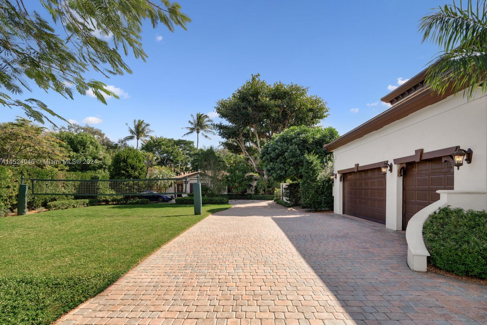 12301 Vista Ln, Pinecrest, FL, 33156 United States, 8 Bedrooms Bedrooms, ,8 BathroomsBathrooms,Residential,For Sale,Vista Ln,A11524046