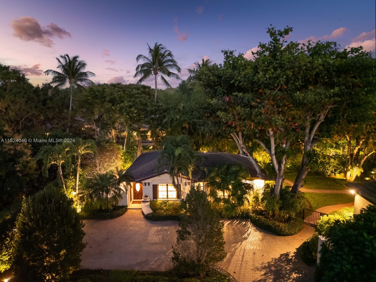 12301 Vista Ln, Pinecrest, FL, 33156 United States, 8 Bedrooms Bedrooms, ,8 BathroomsBathrooms,Residential,For Sale,Vista Ln,A11524046