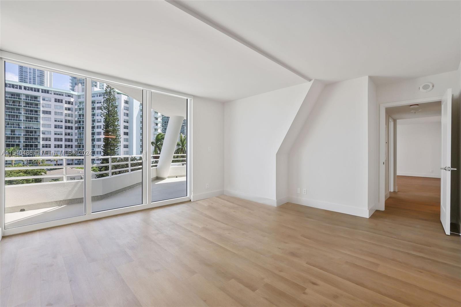 555 NE 34th St 0303, Miami, Florida 33137, 2 Bedrooms Bedrooms, ,2 BathroomsBathrooms,Residentiallease,For Rent,555 NE 34th St 0303,A11540486