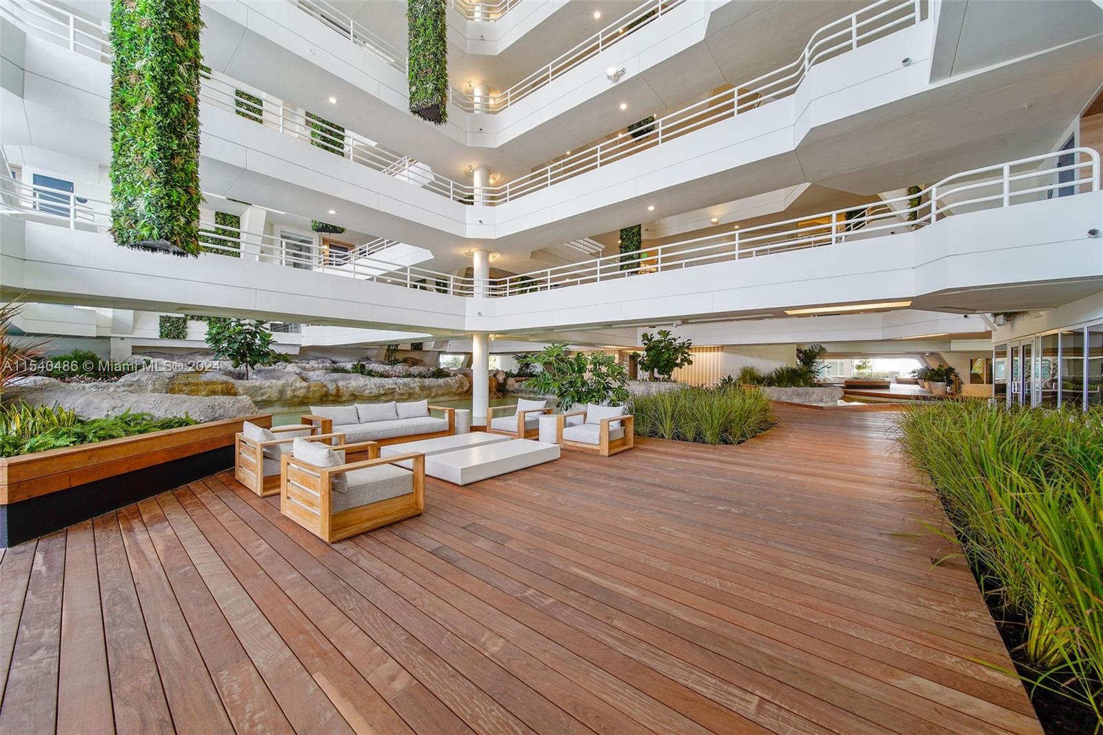 555 NE 34th St 0303, Miami, Florida 33137, 2 Bedrooms Bedrooms, ,2 BathroomsBathrooms,Residentiallease,For Rent,555 NE 34th St 0303,A11540486