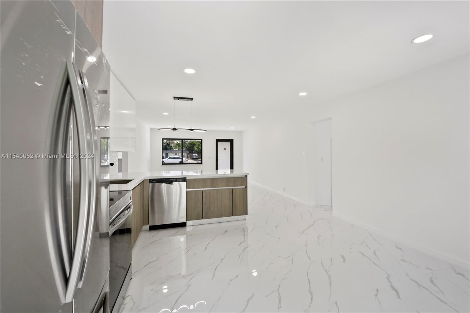 5635 Pierce St, Hollywood, Florida 33021, 3 Bedrooms Bedrooms, ,2 BathroomsBathrooms,Residential,For Sale,5635 Pierce St,A11540062