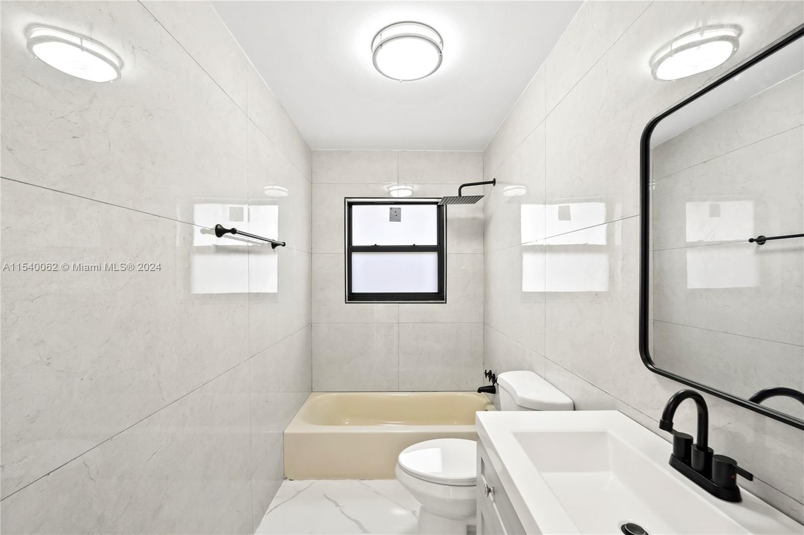 5635 Pierce St, Hollywood, Florida 33021, 3 Bedrooms Bedrooms, ,2 BathroomsBathrooms,Residential,For Sale,5635 Pierce St,A11540062