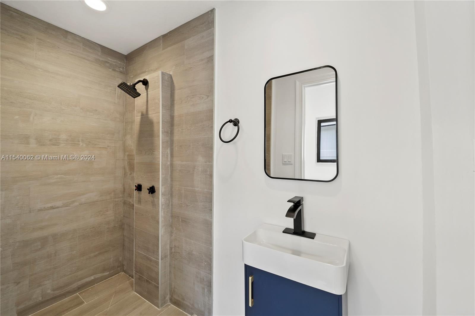 5635 Pierce St, Hollywood, Florida 33021, 3 Bedrooms Bedrooms, ,2 BathroomsBathrooms,Residential,For Sale,5635 Pierce St,A11540062