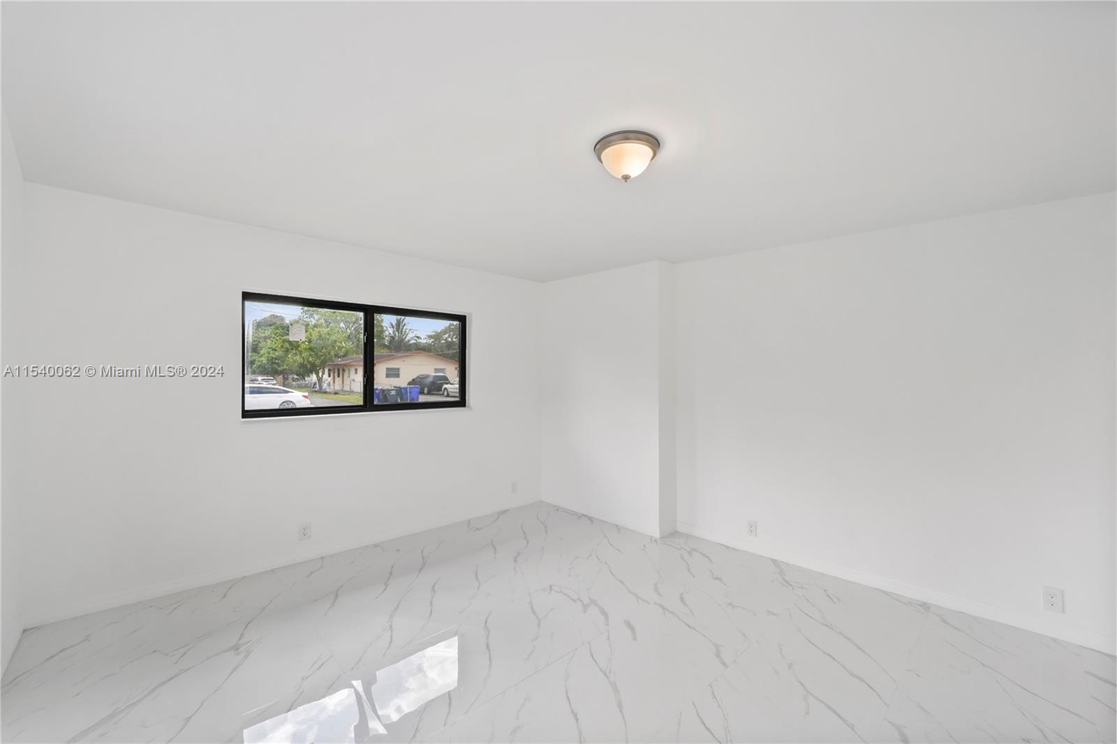 5635 Pierce St, Hollywood, Florida 33021, 3 Bedrooms Bedrooms, ,2 BathroomsBathrooms,Residential,For Sale,5635 Pierce St,A11540062