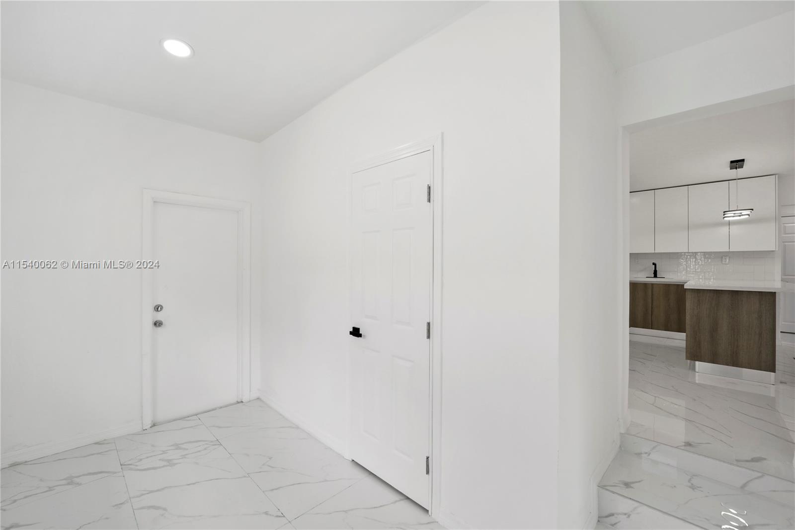 5635 Pierce St, Hollywood, Florida 33021, 3 Bedrooms Bedrooms, ,2 BathroomsBathrooms,Residential,For Sale,5635 Pierce St,A11540062