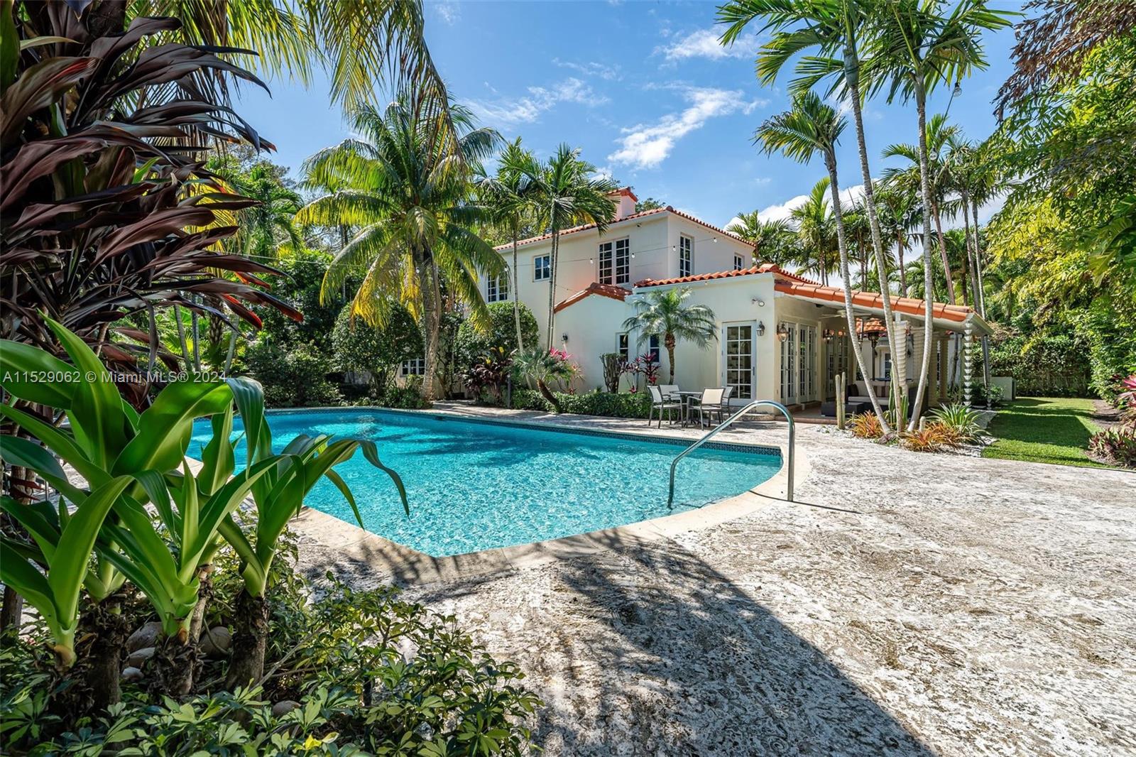 469 NE 55th St, Miami, Florida 33137, 5 Bedrooms Bedrooms, ,4 BathroomsBathrooms,Residentiallease,For Rent,469 NE 55th St,A11529062