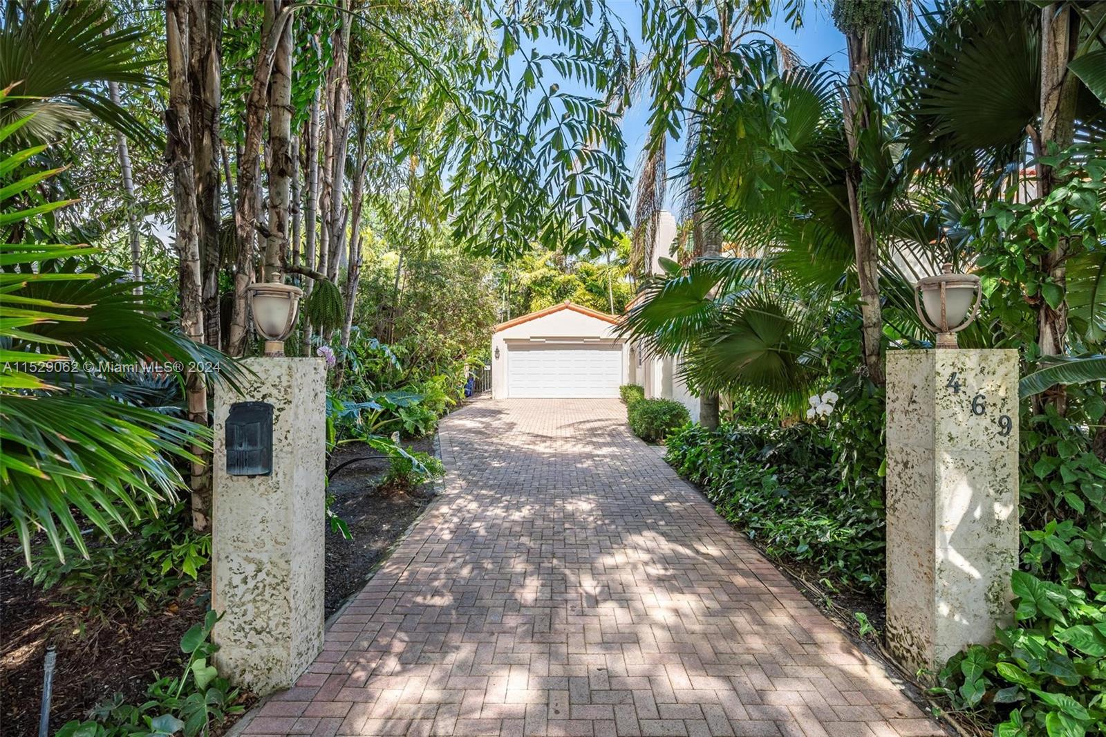 469 NE 55th St, Miami, Florida 33137, 5 Bedrooms Bedrooms, ,4 BathroomsBathrooms,Residentiallease,For Rent,469 NE 55th St,A11529062