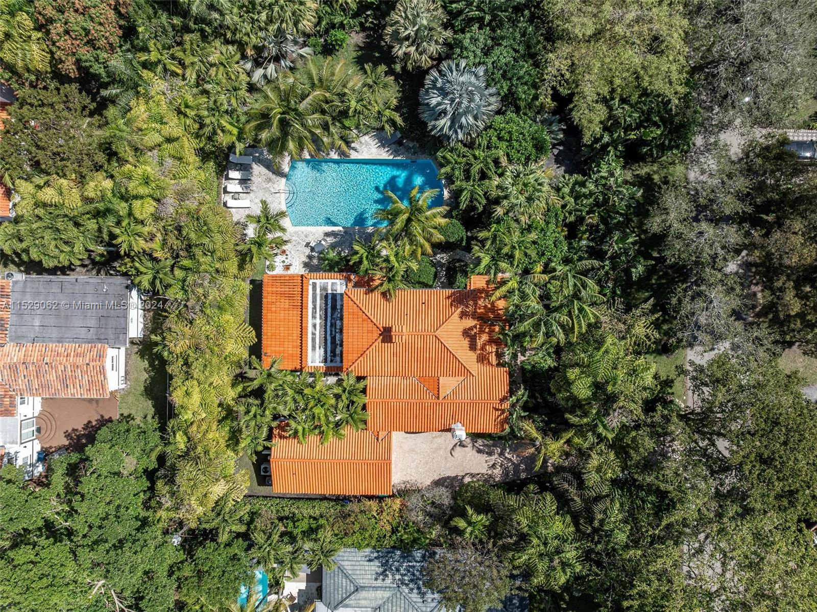 469 NE 55th St, Miami, Florida 33137, 5 Bedrooms Bedrooms, ,4 BathroomsBathrooms,Residentiallease,For Rent,469 NE 55th St,A11529062