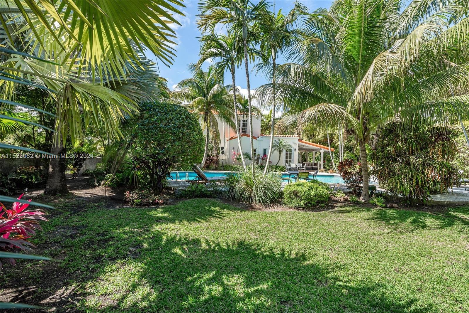 469 NE 55th St, Miami, Florida 33137, 5 Bedrooms Bedrooms, ,4 BathroomsBathrooms,Residentiallease,For Rent,469 NE 55th St,A11529062