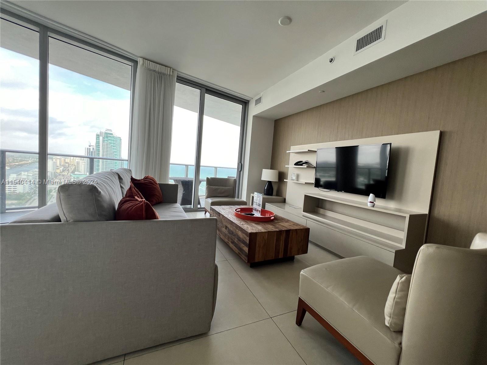 4111 S Ocean Dr 2112, Hollywood, Florida 33019, 1 Bedroom Bedrooms, ,1 BathroomBathrooms,Residential,For Sale,4111 S Ocean Dr 2112,A11540414