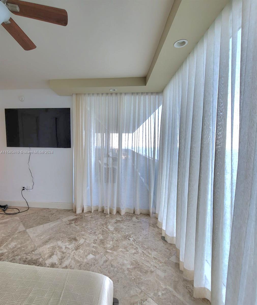 1830 S Ocean Dr 4701, Hallandale Beach, Florida 33009, 3 Bedrooms Bedrooms, ,3 BathroomsBathrooms,Residentiallease,For Rent,1830 S Ocean Dr 4701,A11540419