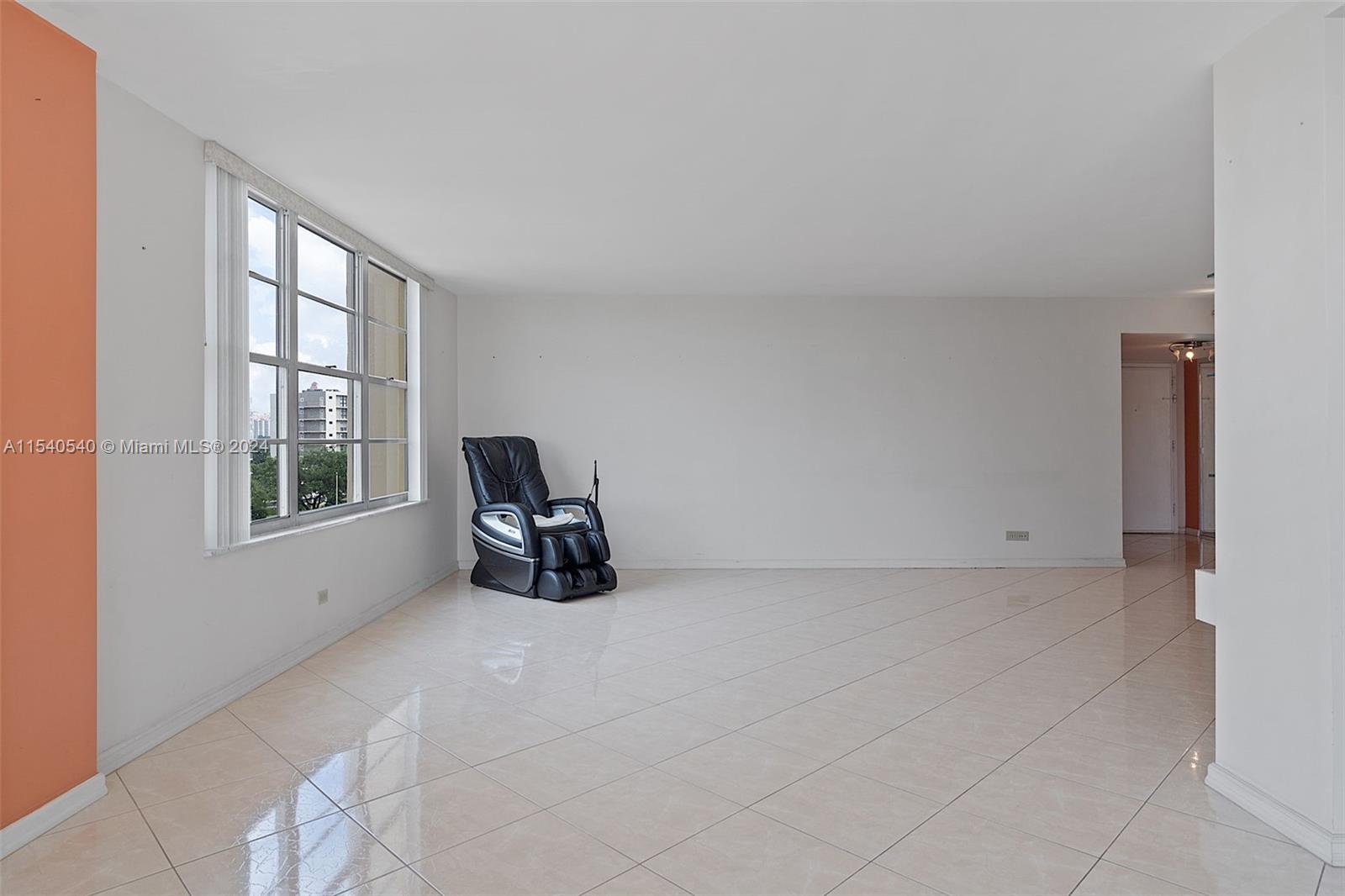 231 174th St 604, Sunny Isles Beach, Florida 33160, 2 Bedrooms Bedrooms, ,2 BathroomsBathrooms,Residential,For Sale,231 174th St 604,A11540540