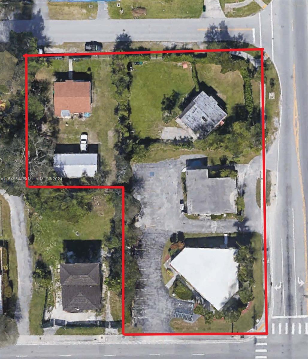 18320 SW 97th Ave  For Sale A11540544, FL