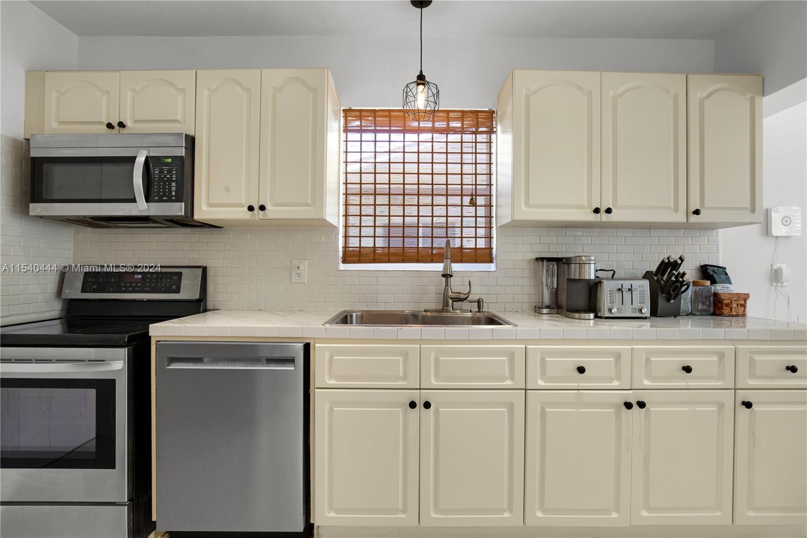 123 NE 48th St, Miami, Florida 33137, 3 Bedrooms Bedrooms, ,1 BathroomBathrooms,Residential,For Sale,123 NE 48th St,A11540444